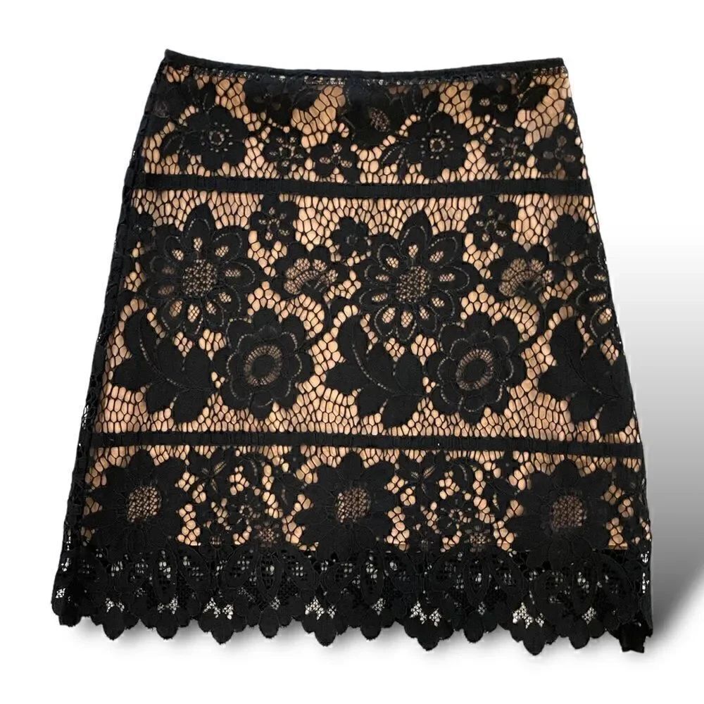 FOR LOVE & LEMONS Lace Pattern Mini Skirt
|Size: XS| - Picture 6 of 8